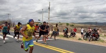 Atletas da região se preparam para a Corrida de Encerramento dos Jogos da Amizade em Mineirolândia