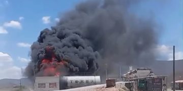Incêndio de grandes proporções atinge usina de asfalto na zona rural de Boa Viagem
