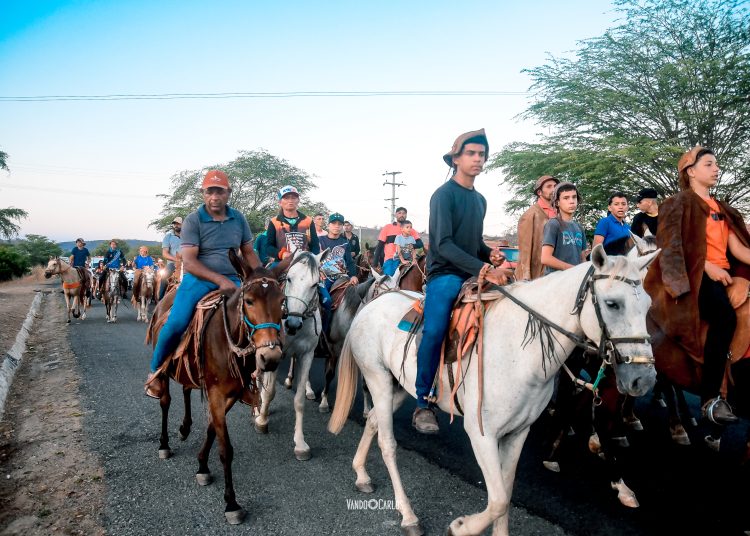 Tradição: Cavalgada dos Vaqueiros marca festejos de Bom Jesus dos Passos em Tauá