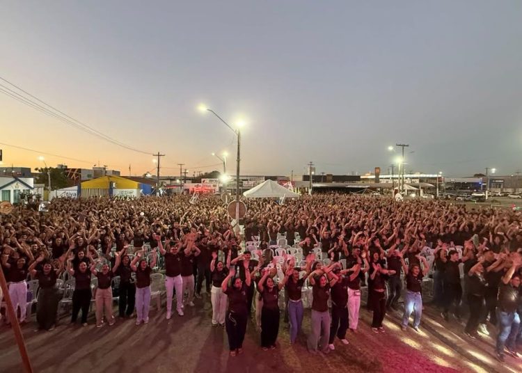Juventude da Diocese de Iguatu celebra a fé e a união no VII Reviver do EJC