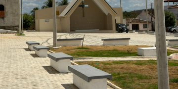 Prefeitura de Pedra Branca inaugura a nova Praça da Matriz em Mineirolândia nesta quinta-feira