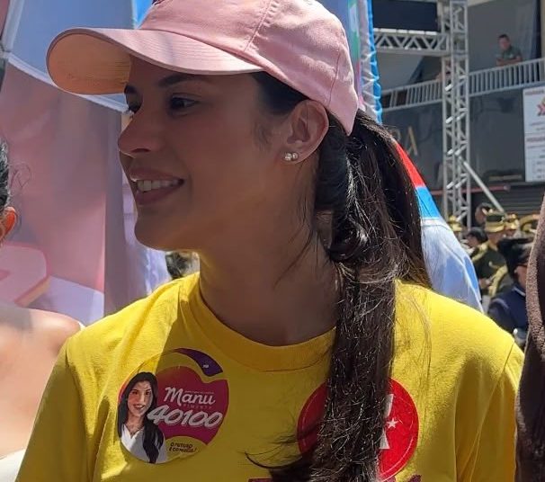 Feriado de 7 de setembro foi marcado por desfile, reuniões e adesivaço de Manu Pimenta