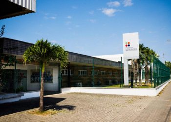 Parceria entre Instituto Myra Eliane e SENAI abre inscrições para curso gratuito de Pintura de Obras em Caucaia