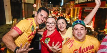 GRANDE MOBILIZAÇÃO: Manu Pimenta e Domingos Neto reúnem multidão em ‘Carreata da Vitória’ em Pedra Branca