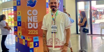 Professor Igor Oliveira apresenta pesquisas sobre educação socioemocional e os desafios da educação contemporânea no CONEDU 2026