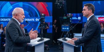 Pesquisa Vox Brasil indica Lula com 50,6% das intenções de voto e Flávio Bolsonaro com 49,4% no 2º turno