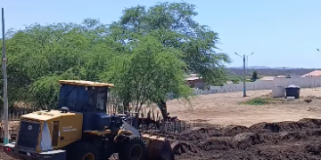 Prefeitura de Tauá amplia espaço do Parque de Exposições para a realização do FestBerro 2026